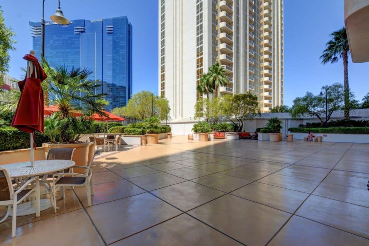 Casa de Férias Mgm Signature-23-719 Strip View Jacuzzi